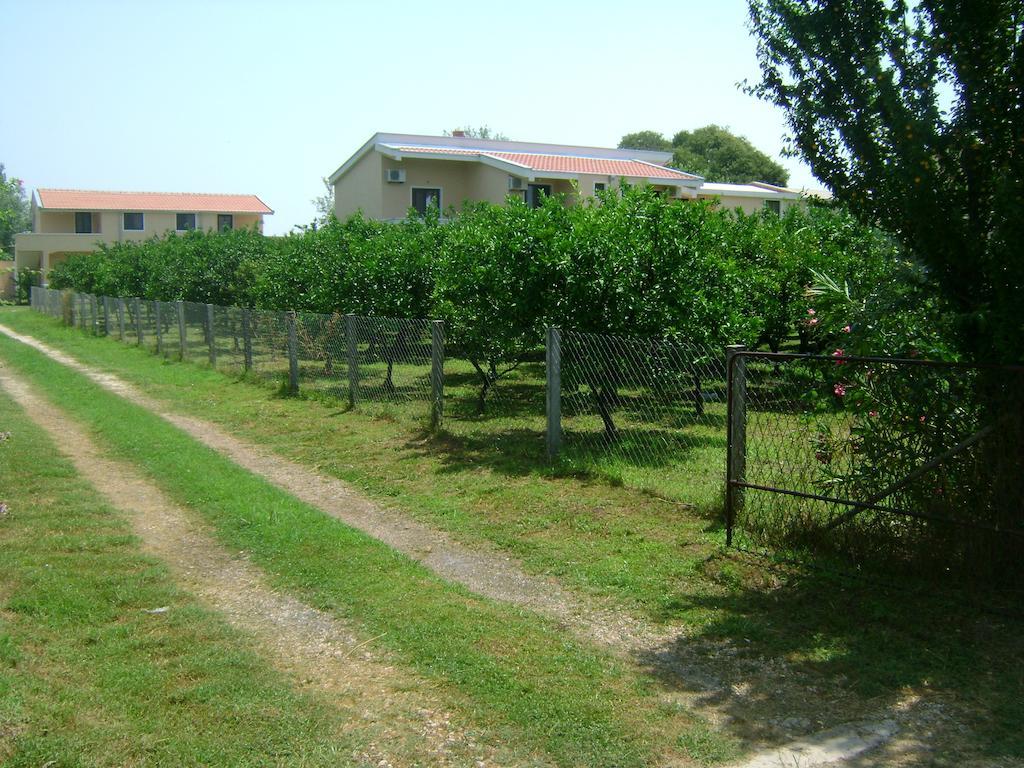 Niki Apartments Ulcinj Exteriér fotografie